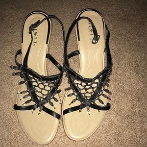 2 pair of women’s sandals size 10